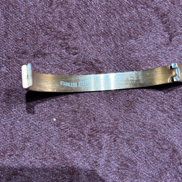 Stainless Steel Gold-Tone Shining and Sparkling Ladies Bangle Bracelet - Picture 8 of 14